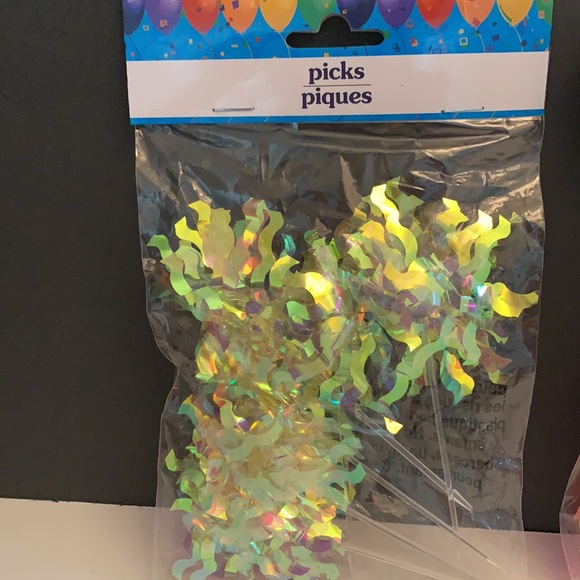 Beautiful Colored Iridescent Picks - Picture 2 of 6